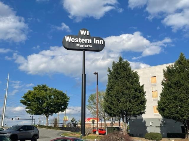 Western Inn Marietta Смирна Экстерьер фото